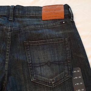Lucky Jeans 410 Athletic fit 30x32 BRAND NEW